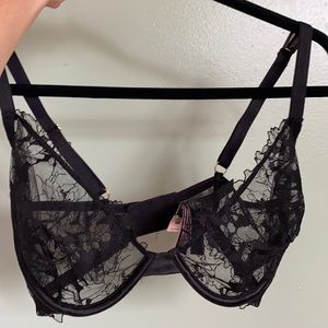 Victoria Secret Bra 36DDD